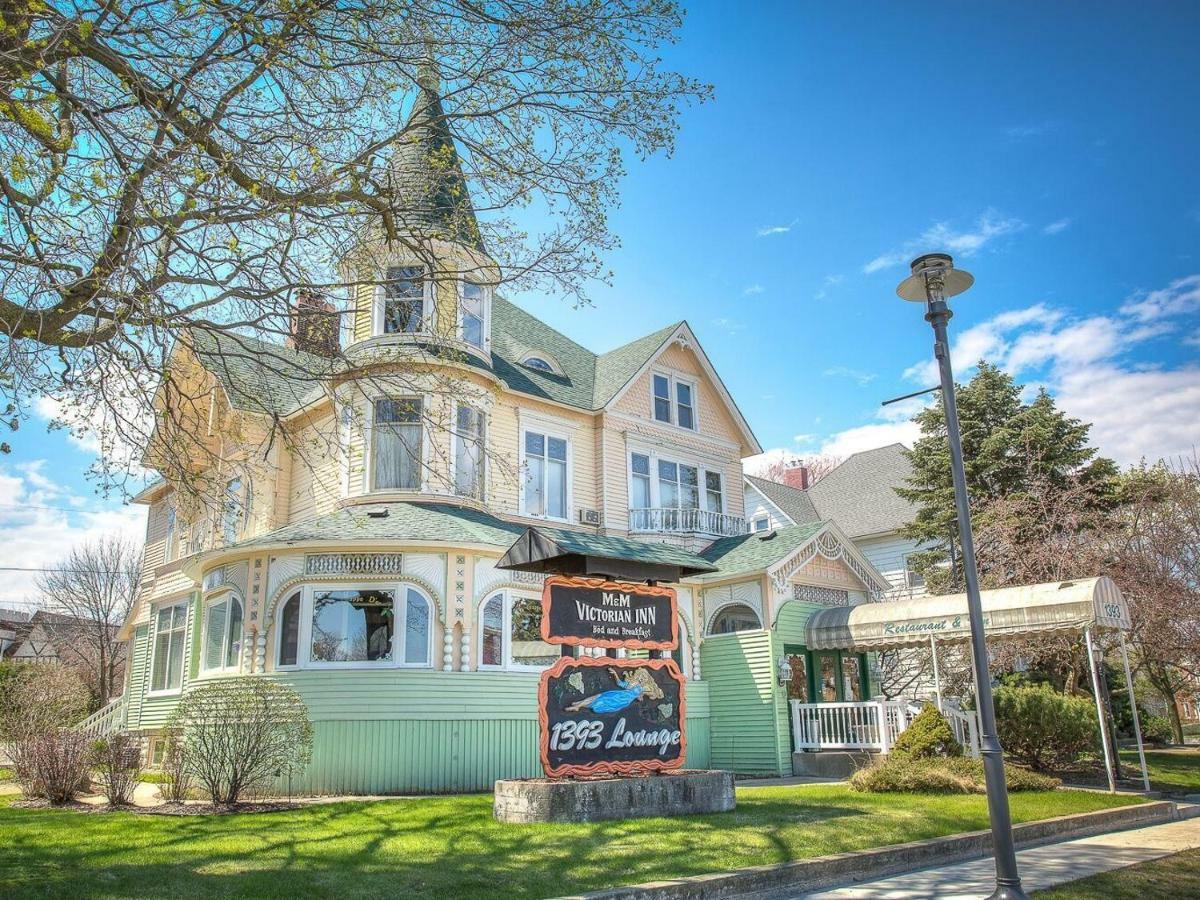 M&M Victorian Bed And Breakfast Marinette 외부 사진